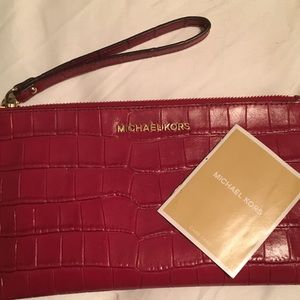 Michael Kors wristlet pouch/wallet